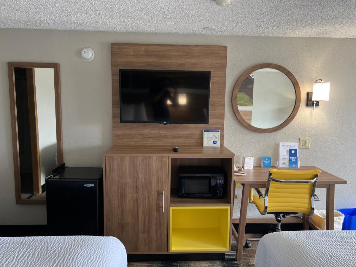 Days-inn By Wyndham Liverpool-syracuse Hotel Liverpool