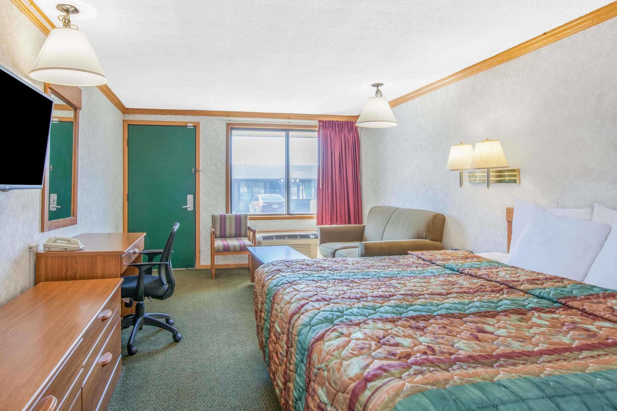 Days-inn By Wyndham Liverpool-syracuse Hotel